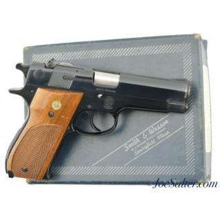 Excellent Boxed Smith & Wesson Model 39-2 Pistol 9mm 1978-1979