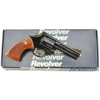  Excellent Smith & Wesson Model 586 Distinguished 357 Combat Magnum Boxed